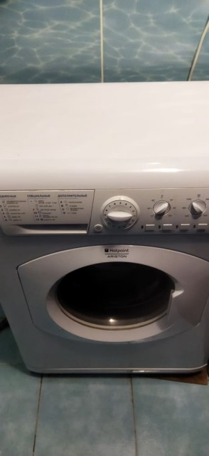 Отзыв на стиральную машину Hotpoint-Ariston ARSL109