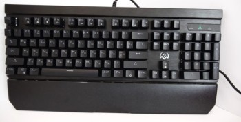 Недорогая механическая клавиатура с поддержкой макрсов: отзыв на Sven KB-G9300