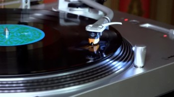 Лучший виниловый проигрыватель: отзыв на Audio-Technica AT-LP120XUSB