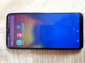 Отзыв на Samsung Galaxy A10