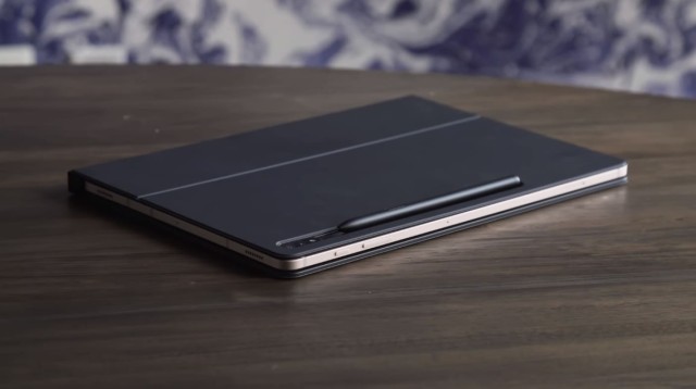 Samsung Galaxy Tab S8+: Виртуоз многозадачности с OLED-дисплеем