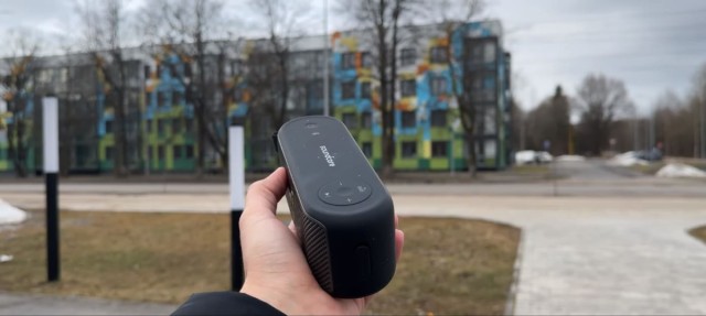 Отзыв на портативную колонку Anker Soundcore Motion 100