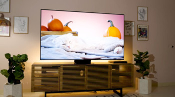QD-OLED телевизор Samsung S95D