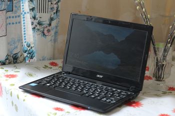 Ноутбук Acer B-113 E