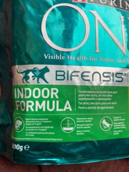 Purina One Indoor Formula Cat – корм для блеска шерсти, энергии и здоровья вашего питомца