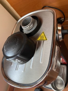 Обзор кофеварки Polaris PCM 4011 DV