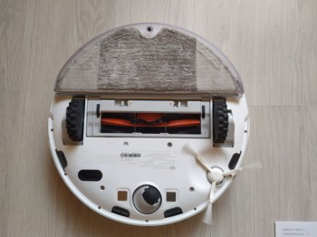 Робот-пылесос с функцией влажной уборки Xiaomi Vacuum Mop – идеальный помощник по дому