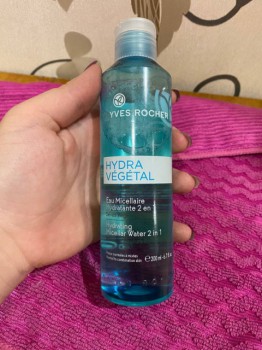 Мицеллярная вода Hydra Vegetal Yves Rocher – нежная забота о коже: увлажнение, питание, очищение