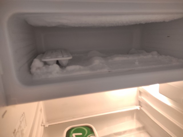 Обзор на холодильник Beko 7121 Y