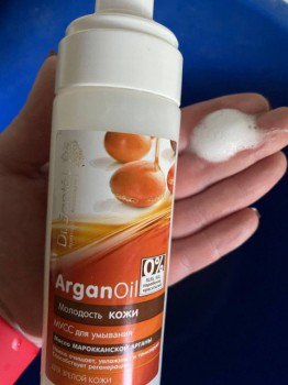 Мусс для умывания Argan Oil Dr Sante – средство для ежедневого ухода с невероятно нежной консистенцией и приятным ароматом