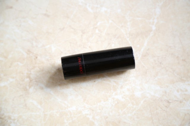 Обзор на помаду Shiseido Rouge Rouge