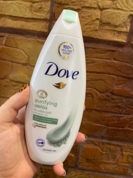 Крем-гель для душа Dove Очищение с зеленой глиной – деликатный уход и чистота